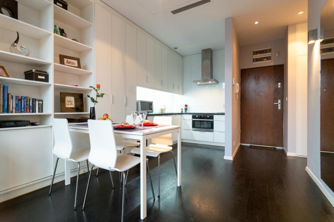 Secret Charm Fully Equipped Apt With Balcony Krakov Exteriér fotografie